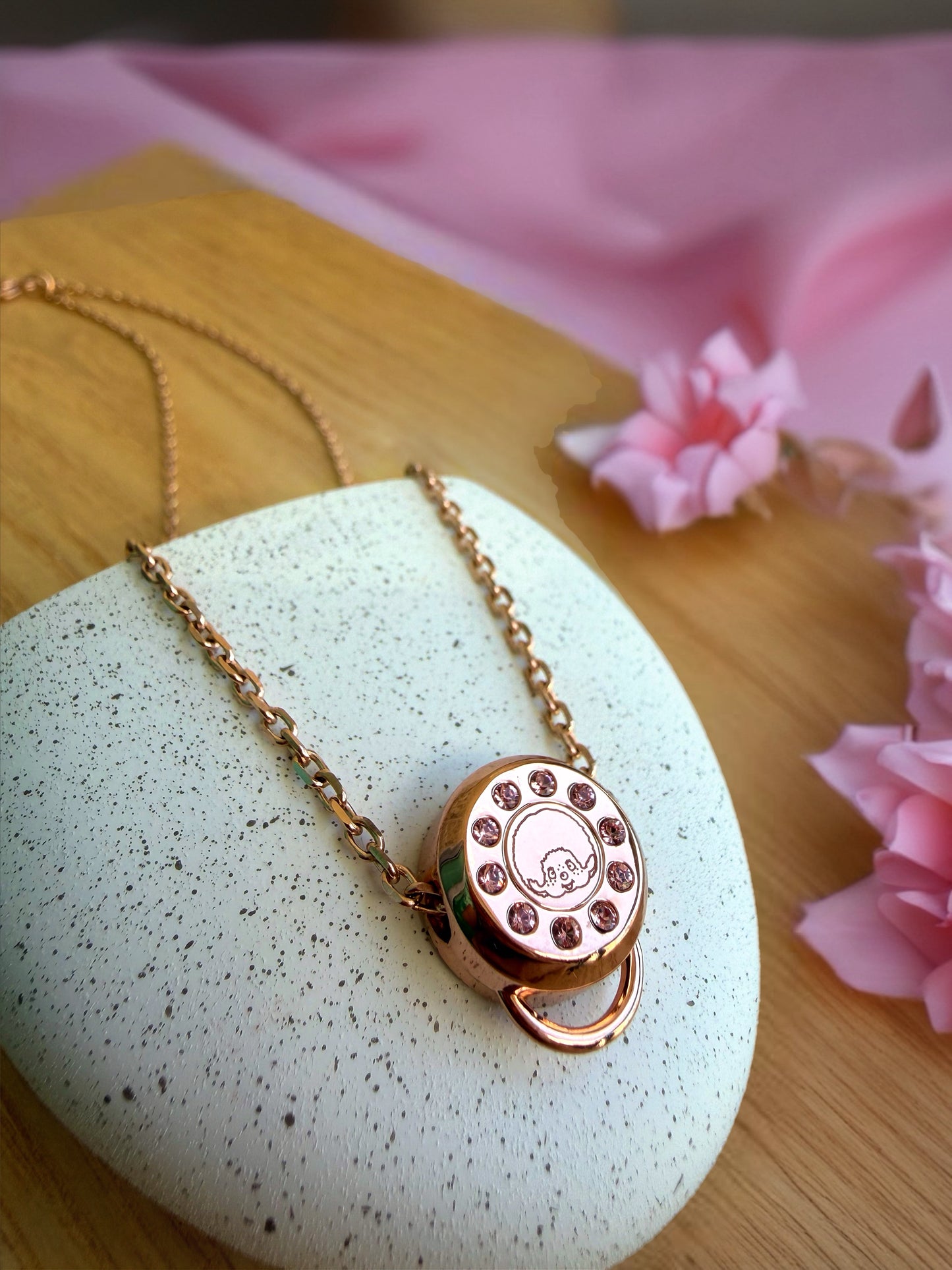 Signature Charm Carrier Necklace (Short) Rosegold