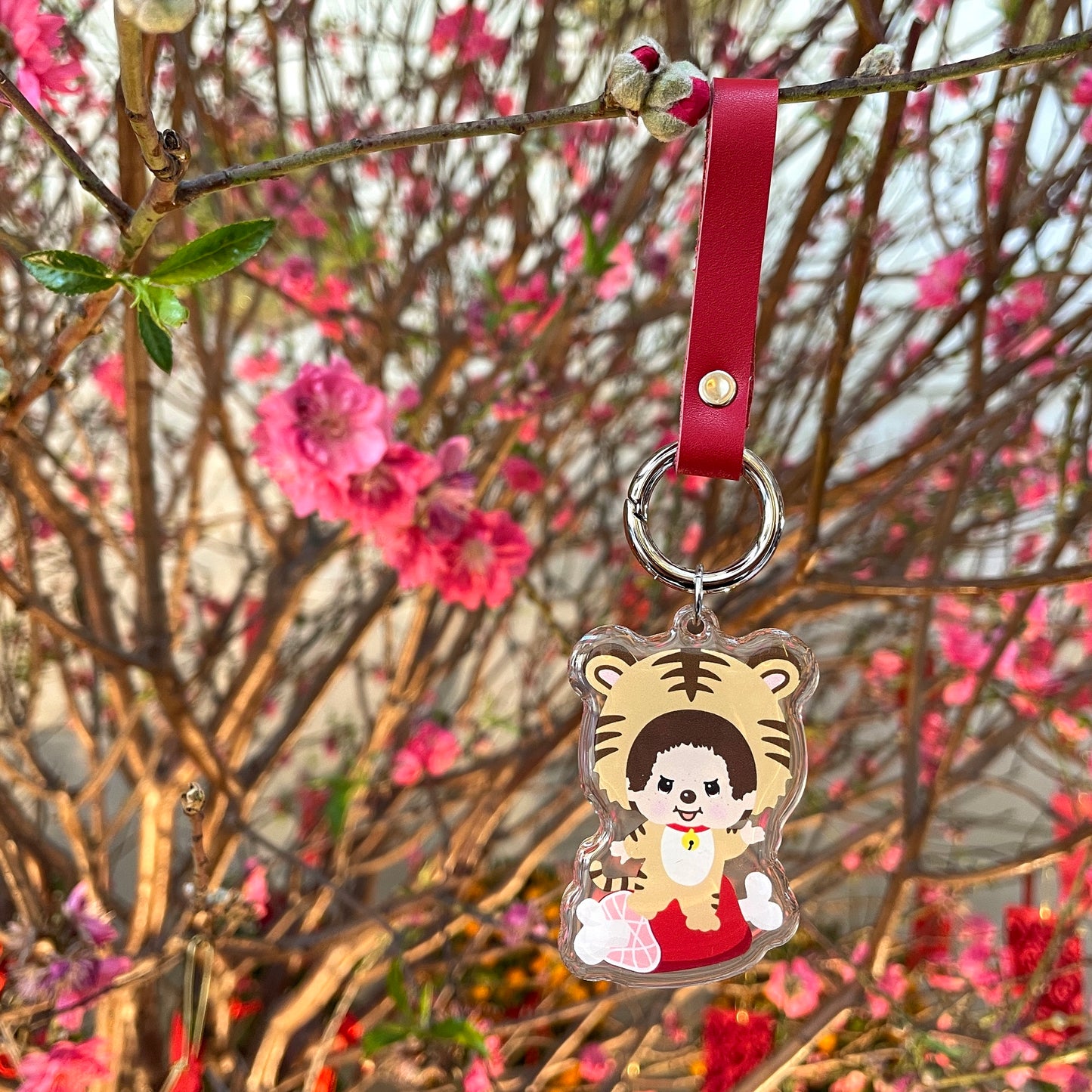 LEATHER STRAP KEYCHAIN(TIGER) image 1