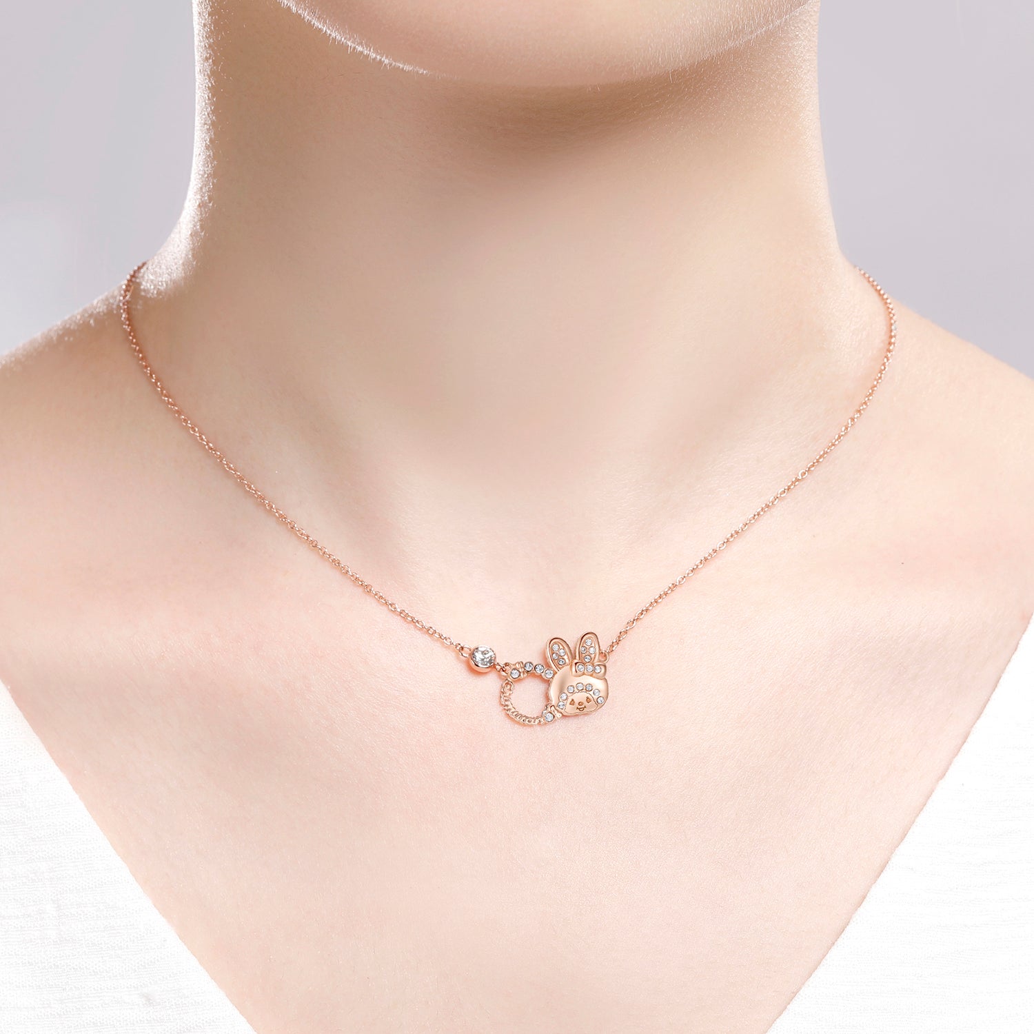 CHIMUTAN LETTERING NECKLACE(ROSEGOLD) image 2