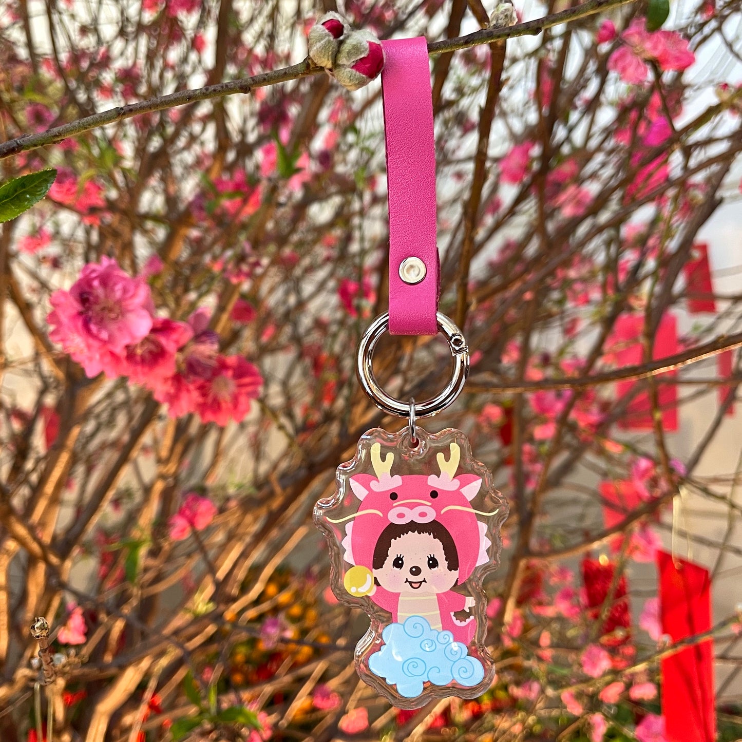 LEATHER STRAP KEYCHAIN(OX) image 1