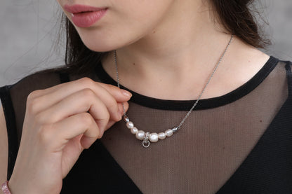 SMILE BAROQUE NECKLACE(WHITE) image 1